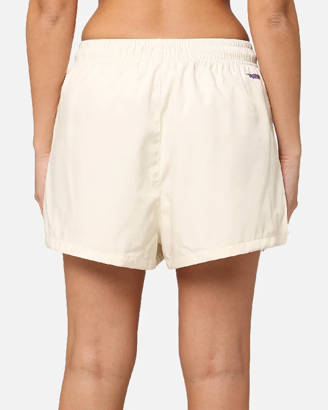 pro-standard-women-s-los-angeles-lakers-triple-tonal-woven-shorts-eggshell