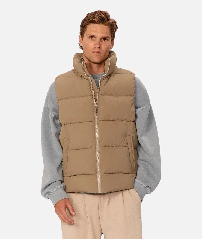 The W24 Hanam Puffer Vest - Light Brindle