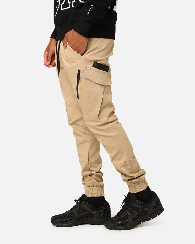 carre-evolution-cargo-joggers-stone-black