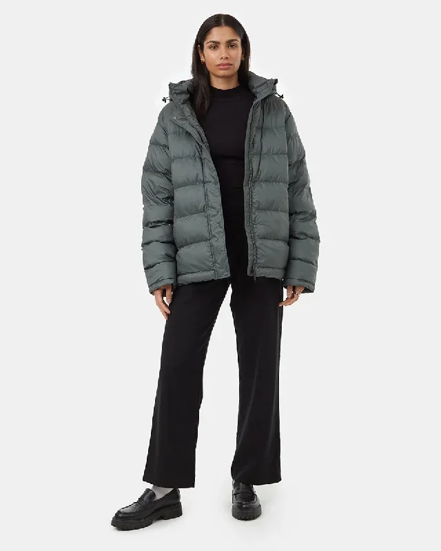 cloud-shell-mid-length-unisex-puffer-urban-green