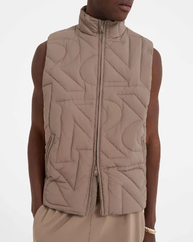 initial-gilet-mushroom