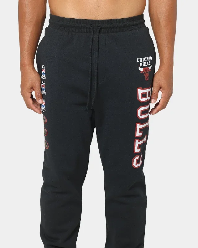 mitchell-ness-chicago-bulls-vintage-finals-sweat-pants-faded-black