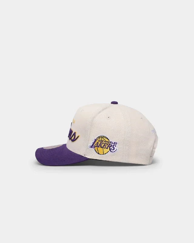 mitchell-ness-los-angeles-lakers-cream-team-script-pro-crown-snapback-cream