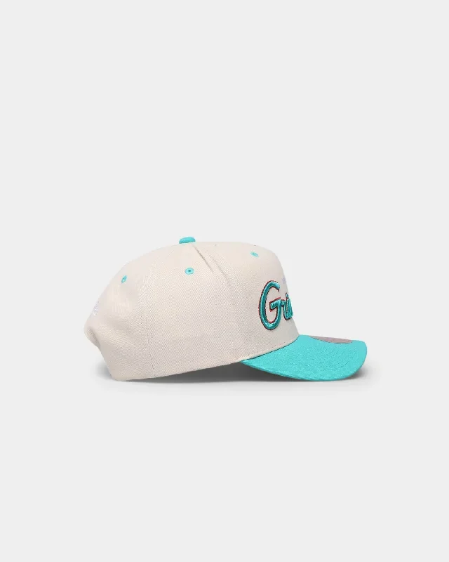 mitchell-ness-vancouver-grizzliers-cream-team-script-pro-crown-snapback-cream