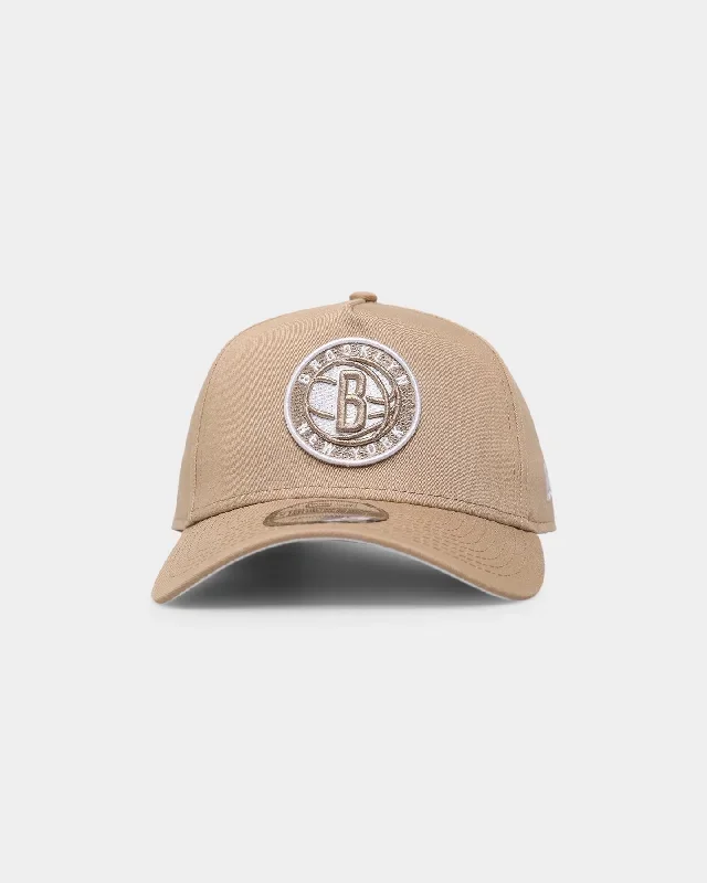 New Era Brooklyn Nets 9FORTY A-Frame Snapback Tumbleweed