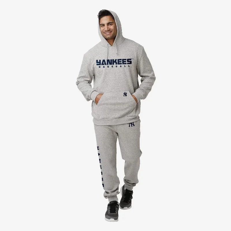 new-york-yankees-gray-woven-hoodie