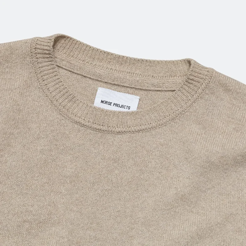 norse-projects-sigfred-merino-lambswool-sweater-oatmeal