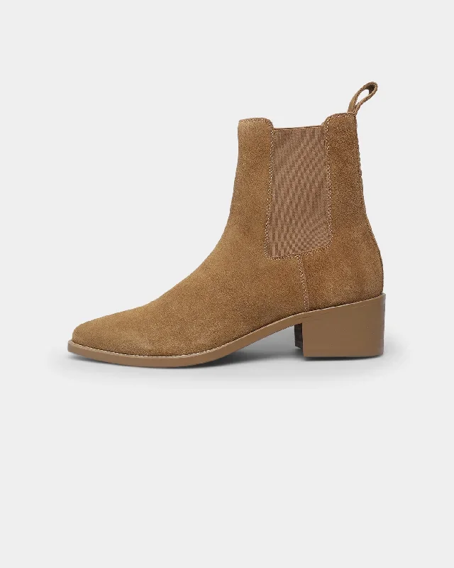 saint-morta-nomad-pointy-toe-chelsea-boot-camel