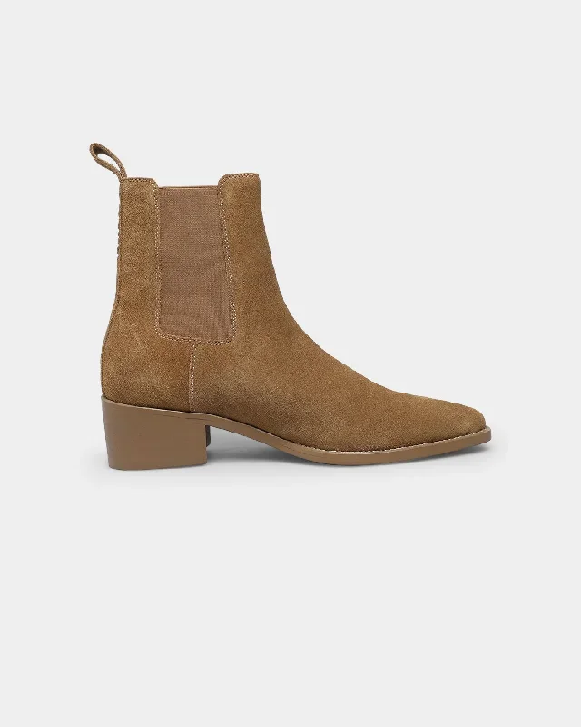 saint-morta-nomad-pointy-toe-chelsea-boot-camel