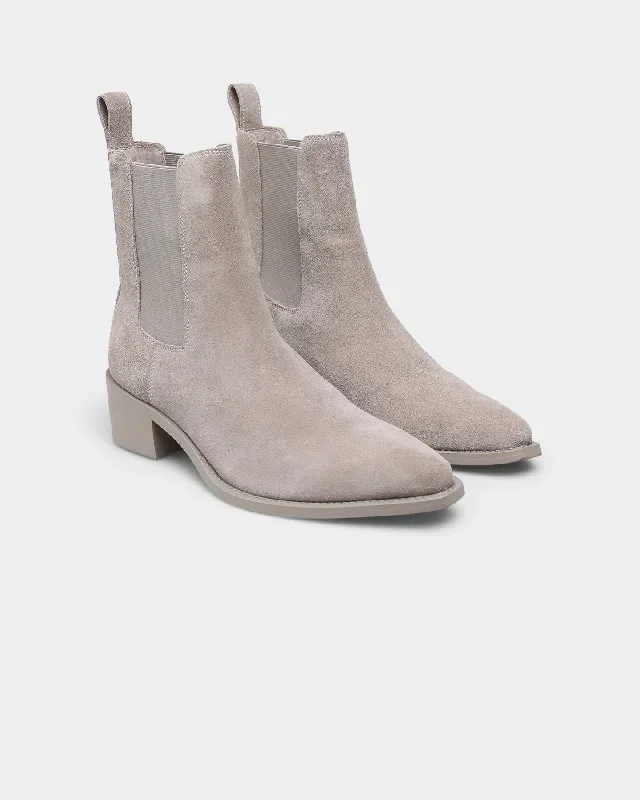 saint-morta-nomad-pointy-toe-chelsea-boot-taupe