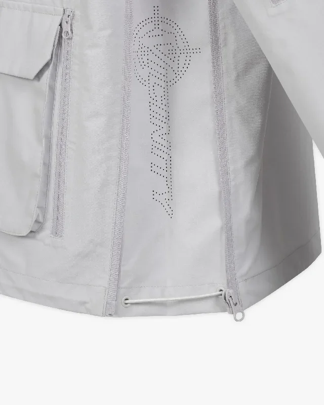 windbreaker-light-grey